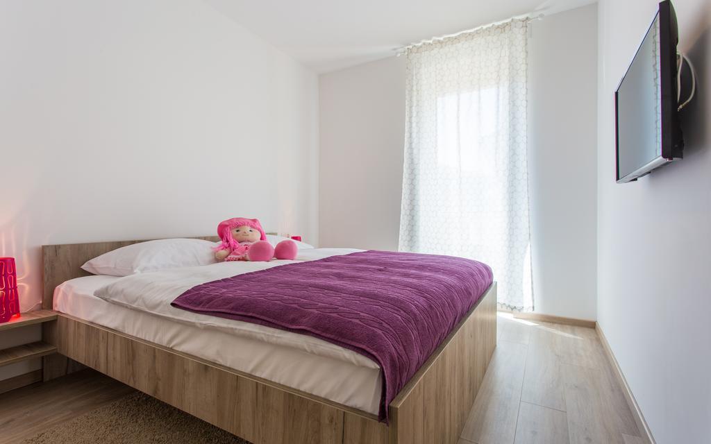 Apartments Viktorija Башка Экстерьер фото